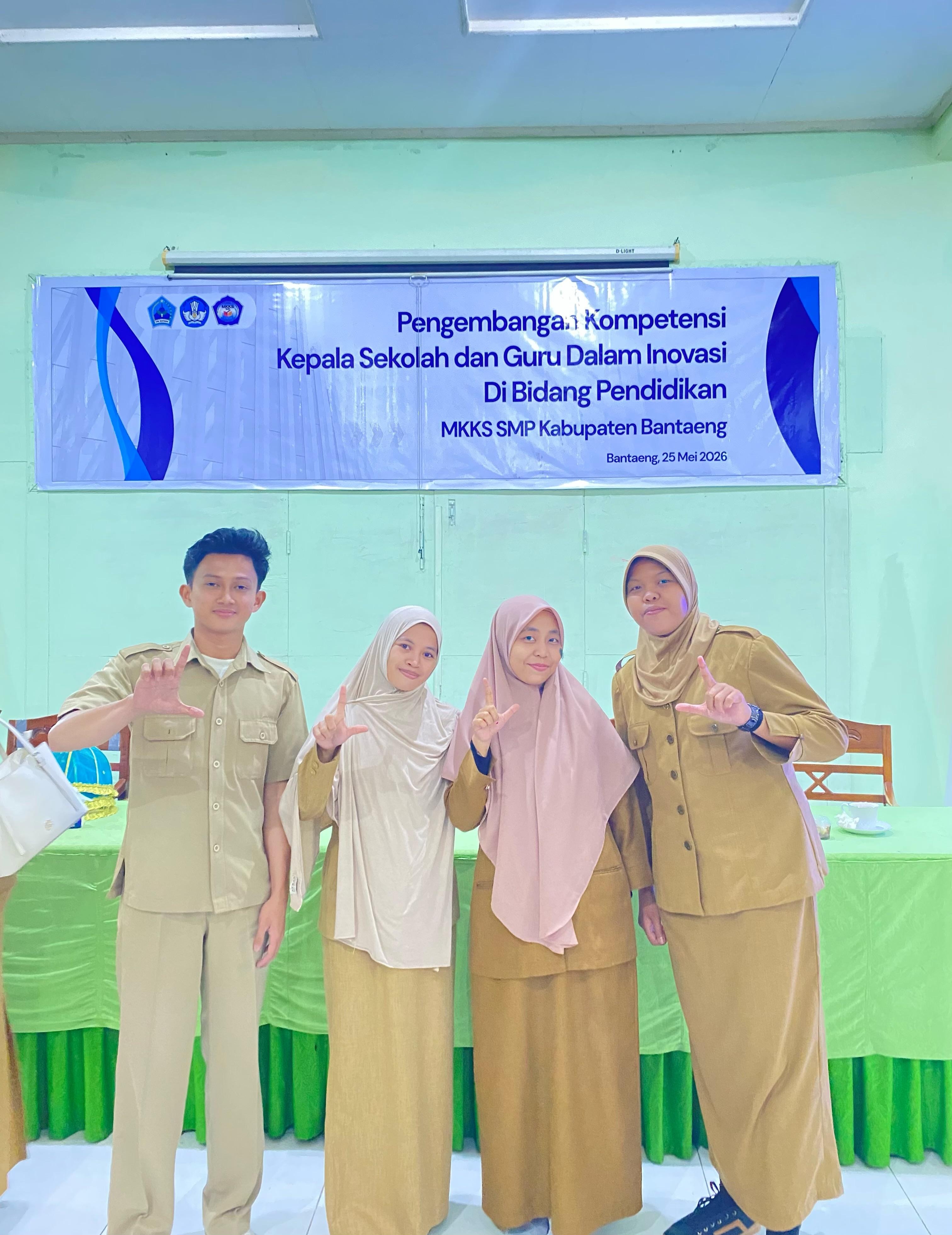 Dorong Inovasi Pendidikan, SMP IT An-Nawawi Islamic Boarding School Utus Delegasi di Ajang MKKS SMP Kabupaten Bantaeng